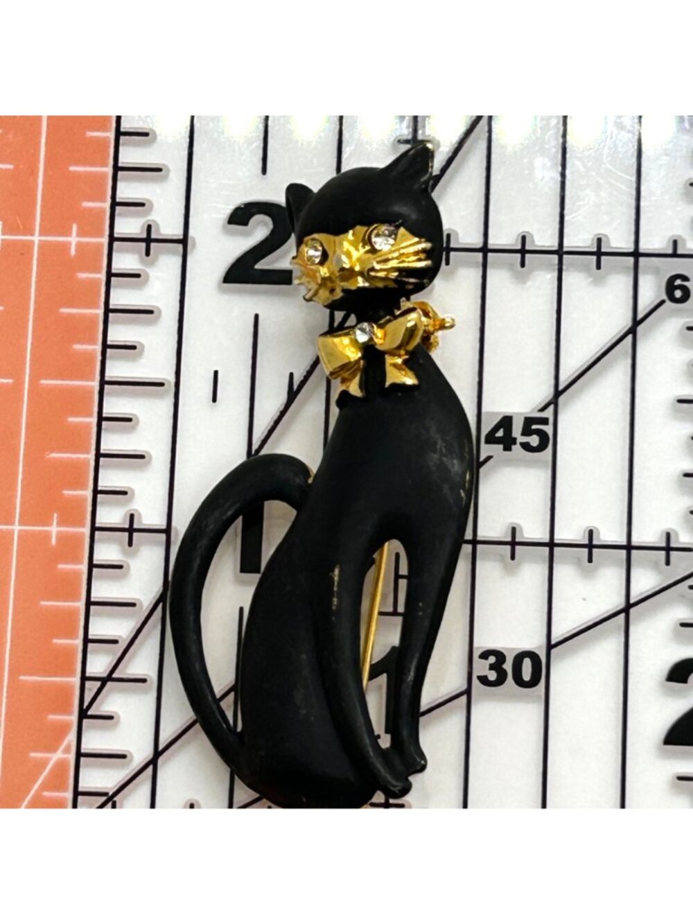 Vintage Black Matte Enamel Siamese Cat Brooch With Gold-Tone Rhinestone Bow - Picture 11 of 11
